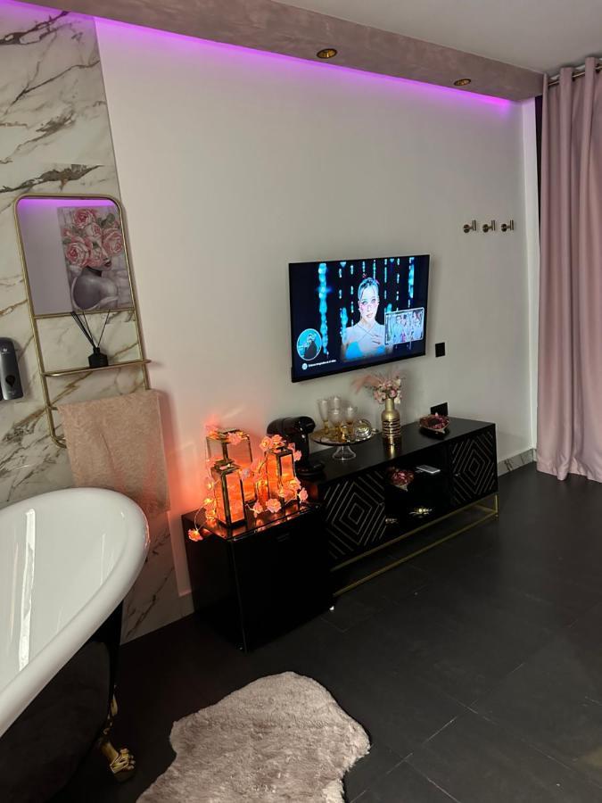 Habitacion Luxury Love Sant Carles De La Rapita Exterior photo